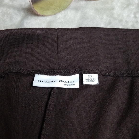 Pants - Picture 2 of 2